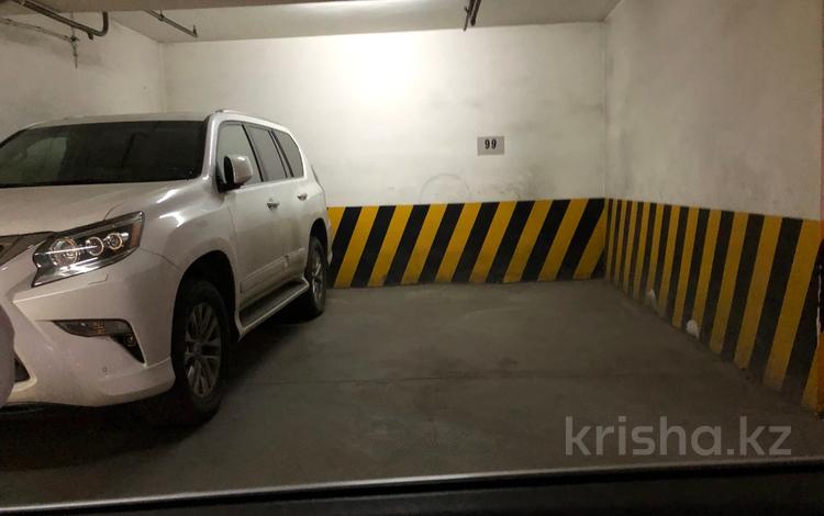 Паркинг · 15 м² · мкр Самал-2, Достык 97 б — Снегина за 30 000 〒 в Алматы, Медеуский р-н — фото 2