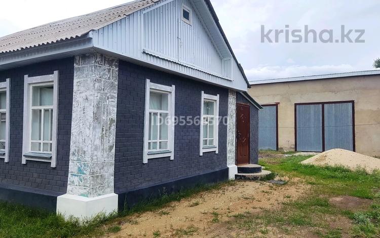 Жеке үй · 3 бөлме · 60 м² · 5 жүзд., Монке би — Арынова, бағасы: 28.9 млн ₸ в Актобе, мкр Москва — фото 2