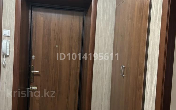 3-бөлмелі пәтер · 70 м² · 3/3 қабат, 4-шағынаудан дом 13 , кв 17, бағасы: 28 млн ₸ в Шымкенте, Туран р-н — фото 2