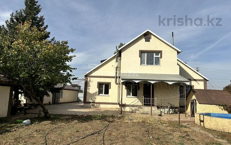 Отдельный дом · 5 комнат · 155 м² · 160 сот., Шапет Коспанова 8 за 65 млн ₸ в Уральске — фото 2