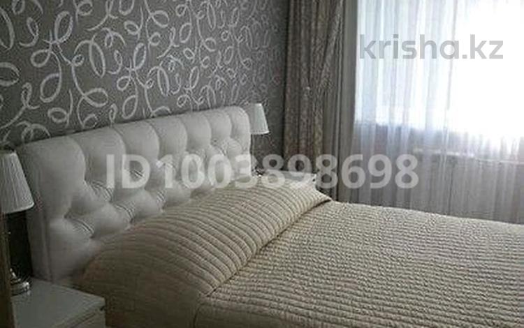1-комнатная квартира · 42 м² · 2/9 этаж, Голубые пруды — Ескендир за 10 000 ₸ в Караганде, Алихана Бокейханова р-н — фото 2