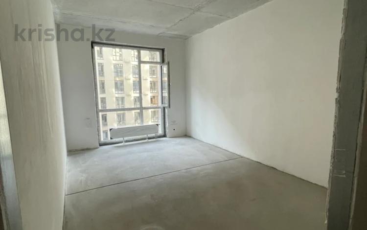 1-бөлмелі пәтер · 45 м² · 5/12 қабат, Макатаева - Байтурсынова 129/1, бағасы: 41 млн ₸ в Алматы, Алмалинский р-н — фото 2