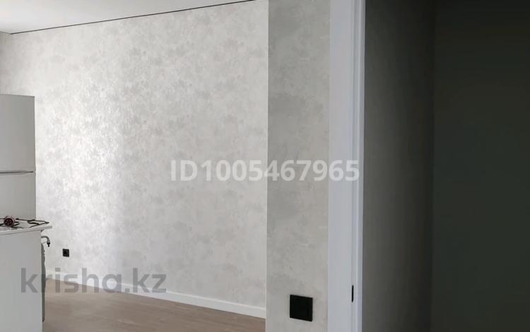 4-комнатная квартира · 105 м² · 14/18 этаж, Кенесары 9 за 63 млн ₸ в Астане, Сарыарка р-н — фото 2