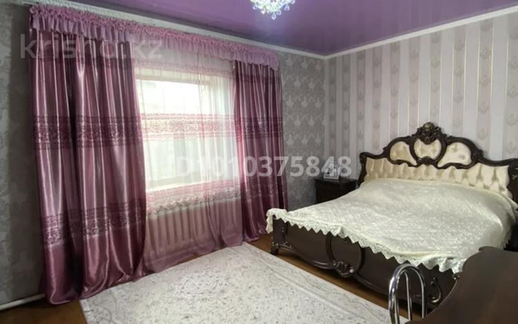 Жеке үй · 5 бөлме · 160 м² · 10 сот., Ақтөбе 2 2, бағасы: 45 млн 〒 в  — фото 4