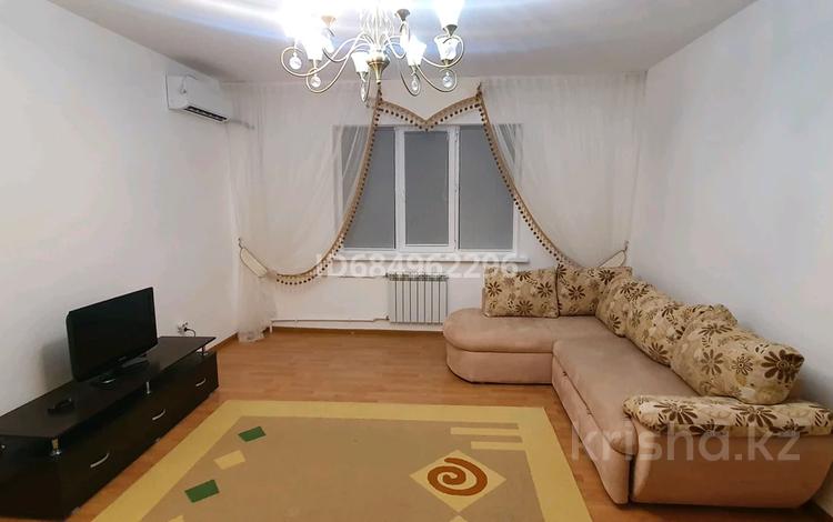 1-комнатная квартира · 47 м² · 2/5 этаж, мкр Нурсая 67 — Ресторан Самал за 160 000 ₸ в Атырау — фото 2