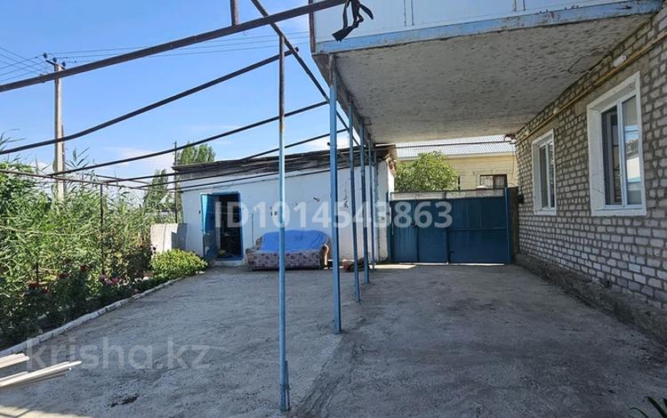 Жеке үй · 4 бөлме · 81.7 м² · 10 жүзд., Дастур 2 — Кирова базара, бағасы: 25 млн ₸ в Таразе — фото 2