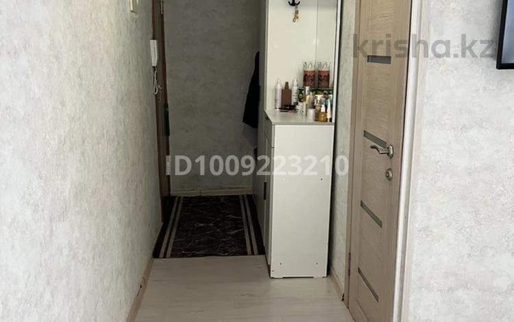 2-бөлмелі пәтер · 46.4 м² · 4/4 қабат, Титова 118, бағасы: 15 млн ₸ в Семее — фото 2