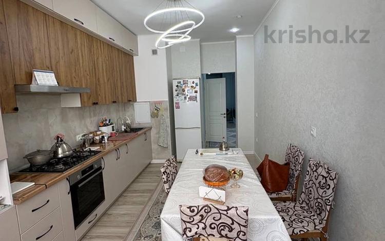 3-комнатная квартира · 117 м² · 12/13 этаж, 16-й мкр. 33/7 за 37.9 млн ₸ в Актау, 18-й мкр  — фото 2