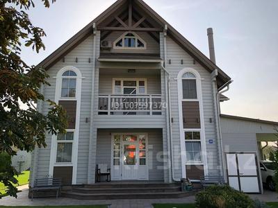 Отдельный дом · 6 комнат · 306 м², мкр Таусамалы, 310 линия 2 29 — ЖК Тау Самал за 2 млн 〒 в Алматы, Наурызбайский р-н