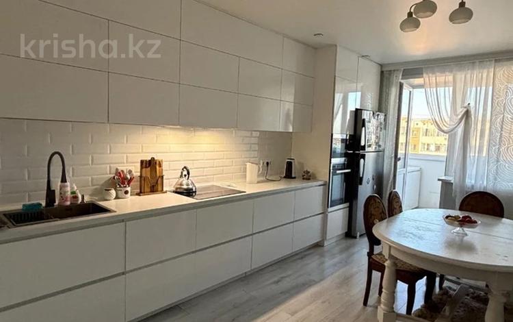 3-бөлмелі пәтер · 100 м² · 8/9 қабат, Абылай хана 1, бағасы: 43.5 млн ₸ в Кокшетау — фото 2