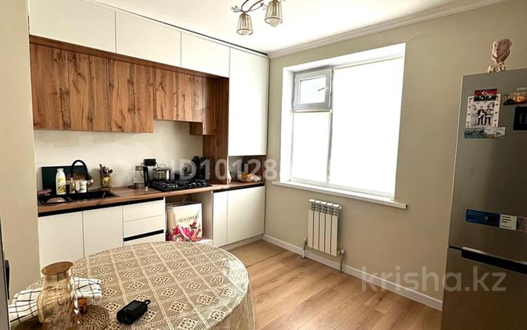 1-бөлмелі пәтер · 44.5 м² · 2/5 қабат, мкр Нурсая, Таумуш Жумагалиев 25, бағасы: 22 млн ₸ в Атырау — фото 2