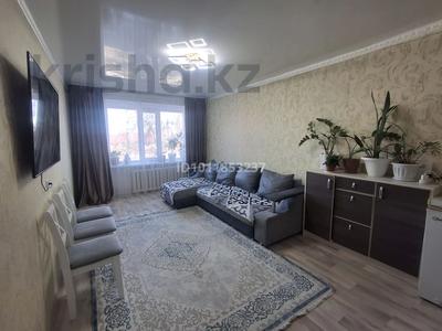 3-бөлмелі пәтер · 61 м² · 2/5 қабат, Валиханова 17 — В центре города, бағасы: 17 млн ₸ в 