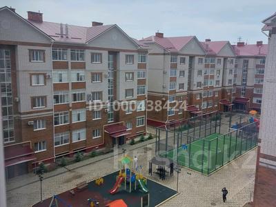 3-бөлмелі пәтер · 90.3 м² · 5/5 қабат, мкр. Алтын орда, Тауелсиздик 7Г, бағасы: 35.7 млн ₸ в Актобе
