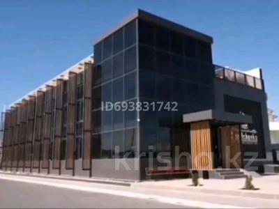 Свободное назначение, офисы, общепит • 1500 м² за ~ 5.5 млн 〒 в Актау, 4А мкр