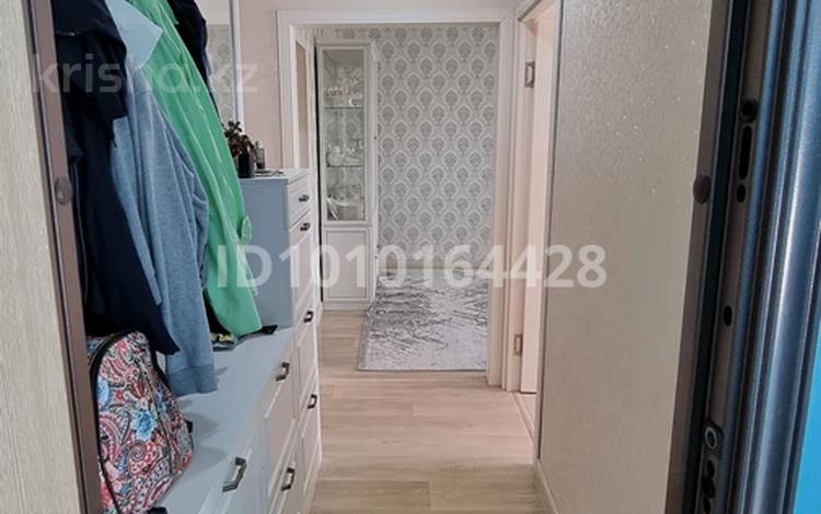 3-бөлмелі пәтер · 71 м² · 2/5 қабат, 13-й мкр 48, бағасы: 25 млн ₸ в Актау — фото 2