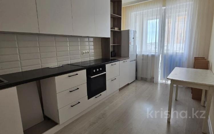 1-бөлмелі пәтер · 40 м² · 10/22 қабат, Роза Багланова 2, бағасы: 27 млн ₸ в Астане, Нура р-н — фото 7
