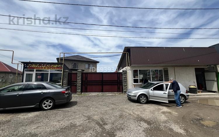 Жеке үй · 10 бөлме · 240 м² · 6 сот., мкр Кайрат, 18-я ул. 45, бағасы: 138 млн ₸ в Алматы, Турксибский р-н — фото 23