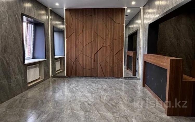 2-бөлмелі пәтер · 59.4 м² · 9/10 қабат, проспект Тауелсиздик, бағасы: 27 млн ₸ в Актобе — фото 5
