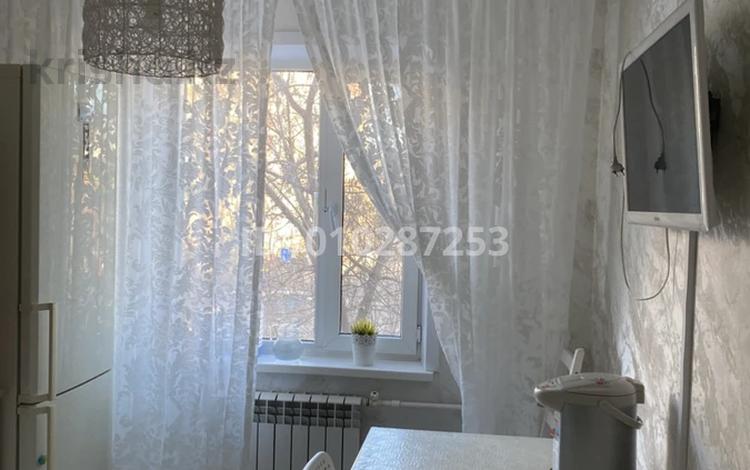 3-комнатная квартира · 70 м² · 2/5 этаж, мкр Юго-Восток 6 — Республики за 32 млн ₸ в Караганде, Казыбек би р-н — фото 6