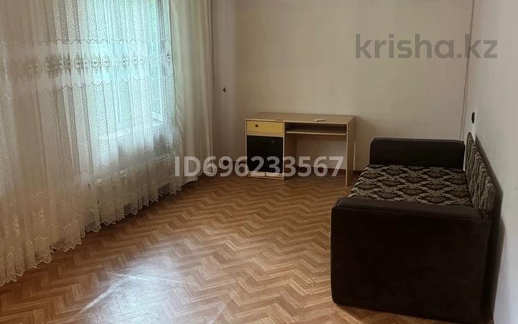 3-комнатная квартира, 55.8 м², 2/5 этаж помесячно, Мкр Жансая