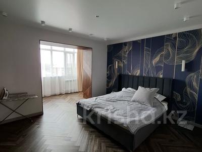 3-комнатная квартира · 112 м² · 5/6 этаж, Скоробогатова за 46.7 млн 〒 в Уральске