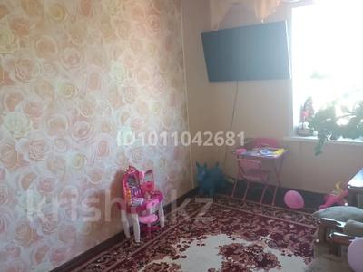 2-бөлмелі пәтер · 51.8 м² · 7/9 қабат, улица Исатая-Махамбета 82, бағасы: 13.5 млн ₸ в Уральске, мкр Школьник