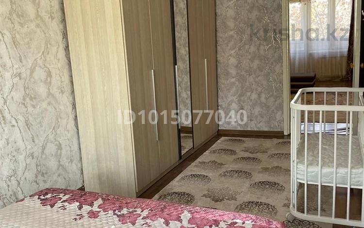 2-комнатная квартира · 60 м² · 4/4 этаж, мкр Коктем-1, Клочкова 170 за 350 000 ₸ в Алматы, Бостандыкский р-н — фото 2