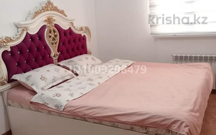 2-комнатная квартира · 75 м² · 3/12 этаж, 11 ул за 10 000 〒 в Туркестане — фото 2