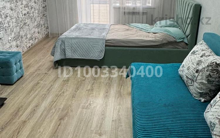 1-бөлмелі пәтер · 40 м² · 5/9 қабат, Наримановская 64/1, бағасы: 12 000 ₸ в Костанае — фото 2