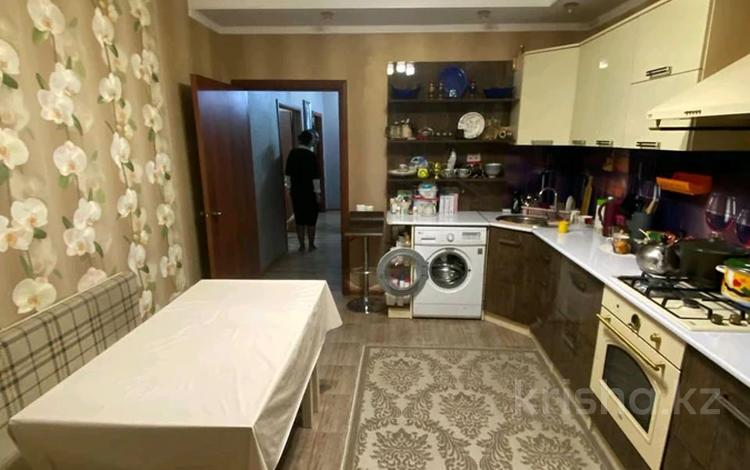 3-комнатная квартира · 87 м² · 2/5 этаж, назарбаева 3/1 за 30.6 млн ₸ в Кокшетау — фото 2