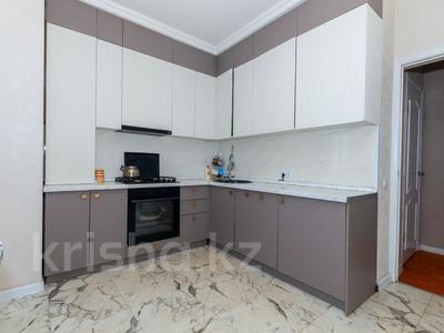 3-бөлмелі пәтер · 124 м² · 8/9 қабат, Иманбаевой 8 — Гумар Караш, бағасы: 57.9 млн ₸ в Астане, Алматы р-н