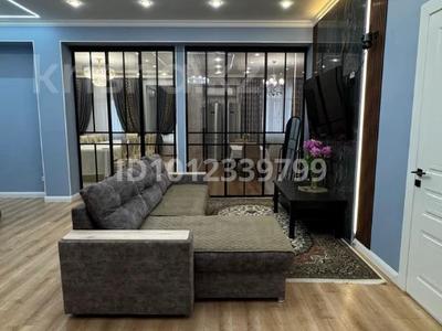 5-бөлмелі пәтер · 211 м² · 11/13 қабат, 16-й мкр 85, бағасы: 85 млн ₸ в Актау