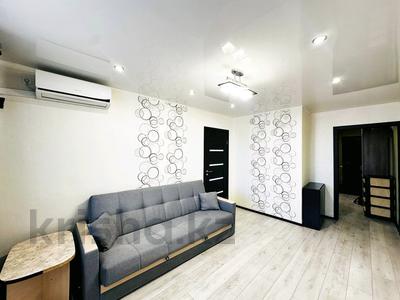 3-комнатная квартира · 51 м² · 5/5 этаж, проспект Абая за 8.5 млн 〒 в Шахтинске