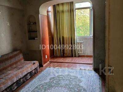 1-бөлмелі пәтер · 23 м² · 4/5 қабат, Жандосова 82 — Розыбакиева, бағасы: 14 млн ₸ в Алматы, Бостандыкский р-н