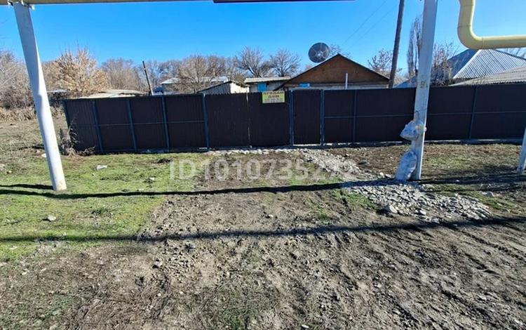 Отдельный дом · 3 комнаты · 63.2 м² · 5 сот., Жетісу шугыласы 82 — Возле озера за 8.5 млн ₸ в Карабулаке — фото 2