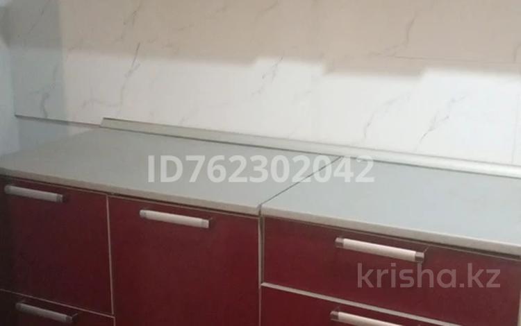 2-бөлмелі пәтер · 40 м² · 1/2 қабат, мкр Таугуль-3 16 — Ералиева16, бағасы: 130 000 ₸ в Алматы, Ауэзовский р-н — фото 2