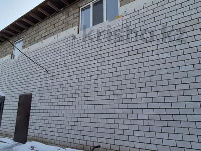 Отдельный дом · 3 комнаты · 200.7 м² · 5 сот., Иртышская 76 за 45 млн 〒 в Павлодаре