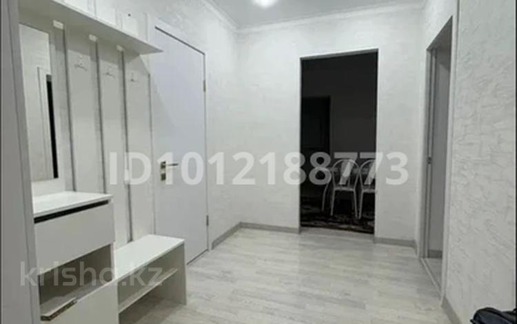 1-комнатная квартира · 48 м² · 2/5 этаж, 39-й микрорайон 12 за 130 000 ₸ в Актау — фото 2