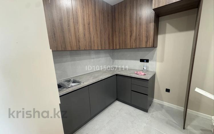 2-бөлмелі пәтер · 57 м² · 7/10 қабат, СТ Монтажник, Аэропортная 20, бағасы: 37 млн ₸ в  — фото 2