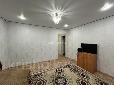 2-бөлмелі пәтер · 43 м² · 3/9 қабат, мкр Юго-Восток, Дуйсембекова 2, бағасы: 140 000 ₸ в Караганде, Казыбек би р-н