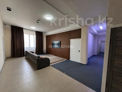 6 бөлме · 300 м², Ақбұлақ ш/а., Сергазин 52 — Возле Автомойка, бағасы: 50 000 ₸ в Алматы, Алатауский р-н