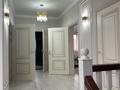 Отдельный дом · 5 комнат · 300 м² · 9 сот., Райымбека 93 за 155 млн ₸ в Абай — фото 11
