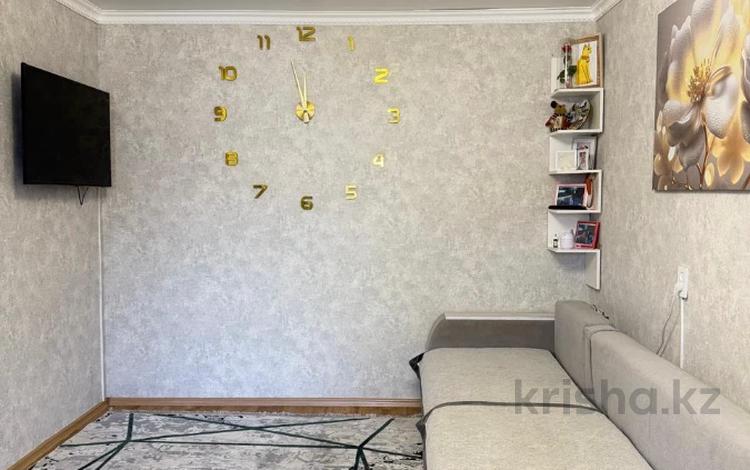 2-комнатная квартира · 44.1 м² · 3/5 этаж, ул. Абая — район Зорьки за 9 млн ₸ в Темиртау — фото 2