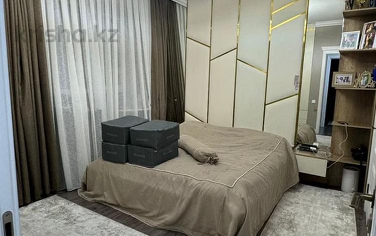 4-комнатная квартира · 180 м² · 6 этаж, Сыганак 17 за 1.2 млн ₸ в Астане, Есильский р-н — фото 2