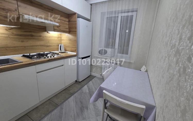 1-комнатная квартира · 36 м² · 4/9 этаж, мкр 11 101 за 12 000 〒 в Актобе — фото 10