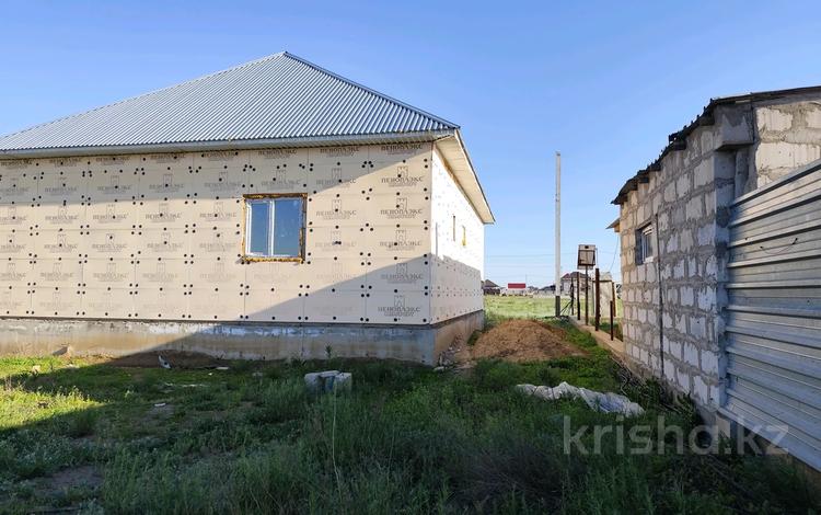Продажа - №693890558: Мкр Уркер, Астана, Есильский р-н, мкр Уркер — за ...