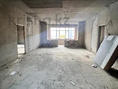 5-комнатная квартира · 195 м² · 2/5 этаж, Каратал за 58 млн 〒 в Талдыкоргане