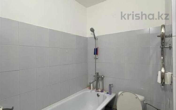 1-бөлмелі пәтер · 30 м² · 5/5 қабат, Көкқайнар ш/а., Аркалык 79, бағасы: 18 млн ₸ в Алматы, Алатауский р-н — фото 3