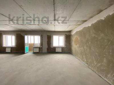 3-бөлмелі пәтер · 91.7 м² · 10/10 қабат, Есенберлина 46, бағасы: 29.9 млн ₸ в Усть-Каменогорске