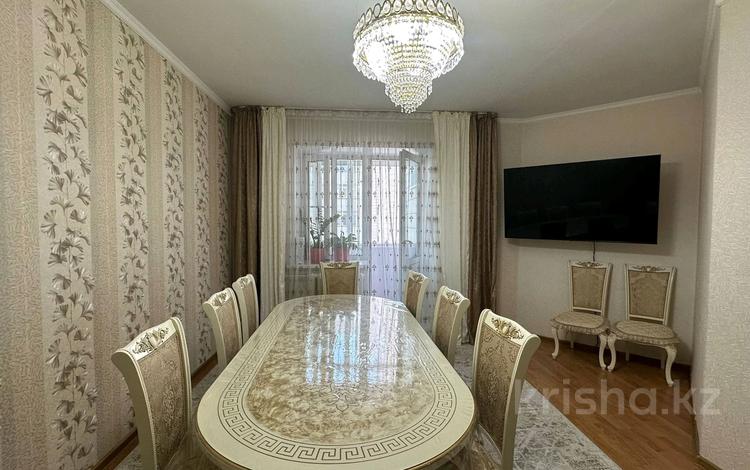 3-комнатная квартира · 77 м² · 7/9 этаж, Сауран 5, 5а, 5Б, 5г, 5д за 35 млн ₸ в Астане, Есильский р-н — фото 2